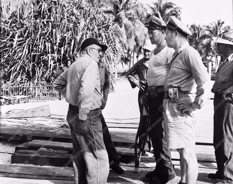 John Ford (dir) Robert Montgomery Ward Bond in They Were Expendable 683-13