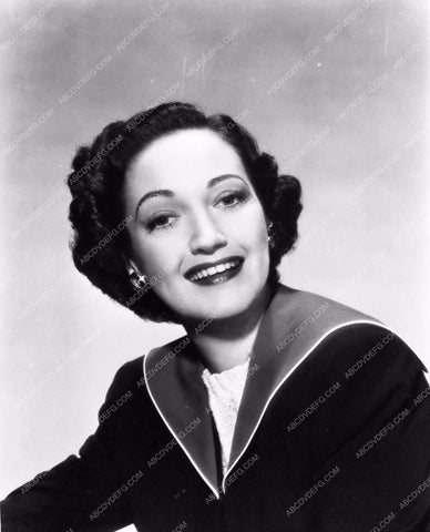 Dorothy Lamour portrait 683-28