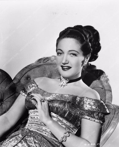 Dorothy Lamour portrait 683-32