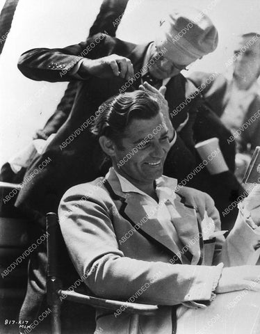 Clark Gable gets his hair touched up on set film Mutiny on the Bounty 713-37