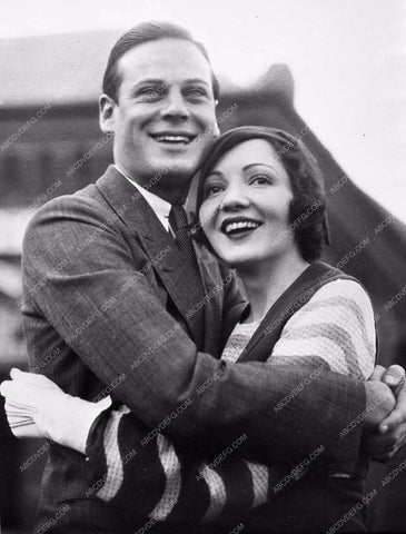 1931 Candid Claudette Colbert and husband 720-06