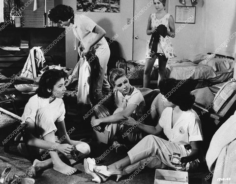 Connie Francis Dolores Hart Paula Prentiss and the girls film Where the Boys Are 877-24