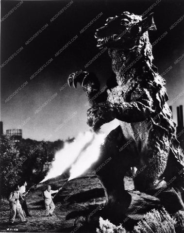 cool monster shot sci-fi film Gorgo 878-33
