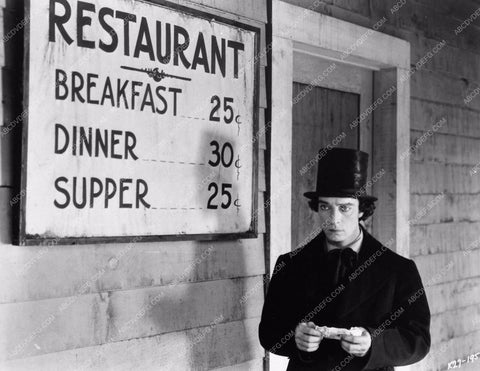 Buster Keaton silent film comedian from The General 891-08