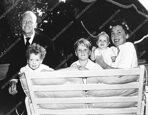 John Farrow Maureen O'Sullivan and children Michael Prudence Ann Mia 988-26