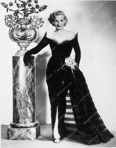 Constance Moore full length fashion portrait 10128-02