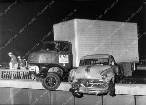 pontiac automobile tangled with a truck and lost car accident 10701-14
