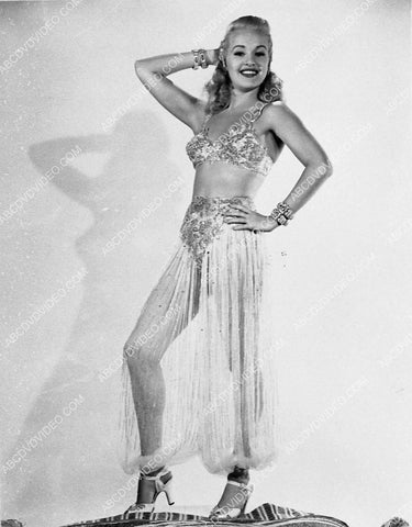 beautiful Betty Grable in sexy harem girl outfit 1076-27