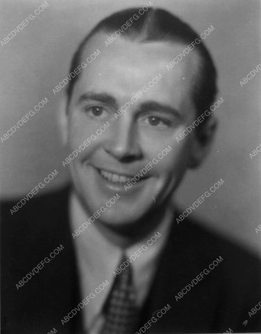 James Dunn portrait 11247-01