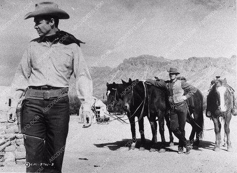 Audie Murphy western film Arizona Raiders 11361-18