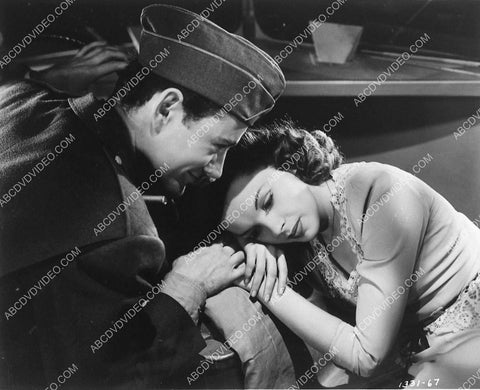 Robert Walker Judy Garland film The Clock 1141-02