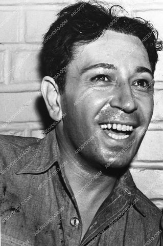 candid George Raft on set film Each Dawn I Die 1145-27