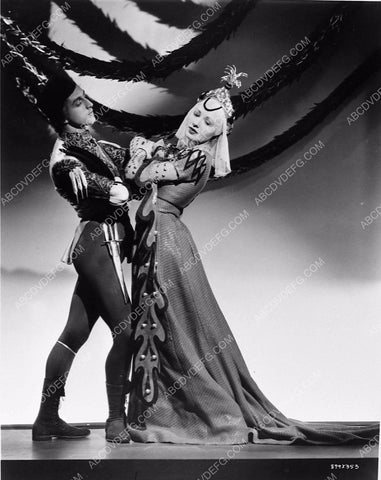 unknown extras MGM film Romeo and Juliet 1149-32