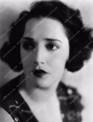 stylish portrait Bebe Daniels 1157-28