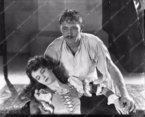Norman Kerry Mary Philbin silent film The Phantom of the Opera 1161-01
