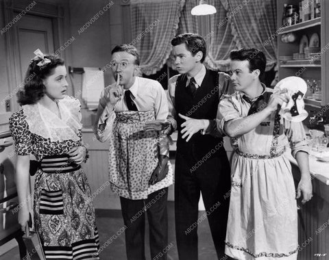 Leo Gorcey Dorothy Morris Ray MacDonald Down in San Diego 1186-03
