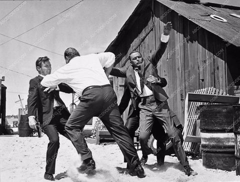 Frank Sinatra action scene The Lady in Cement 1189-33