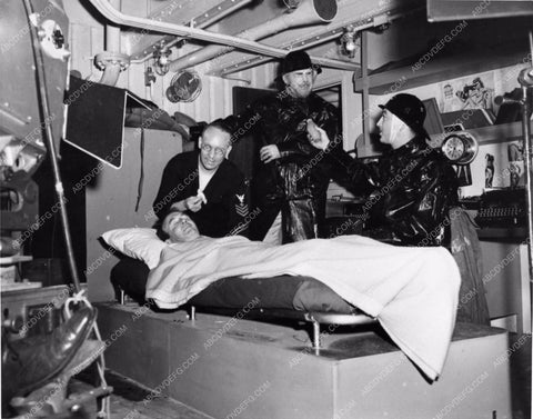 behind scenes Robert Taylor Walter Brennan Stand By for Action 1197-13