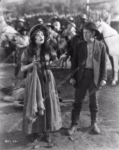 Renee Adoree silent film The Flaming Forest 1248-03