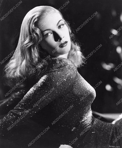 gorgeous Veronica Lake portrait 1248-36