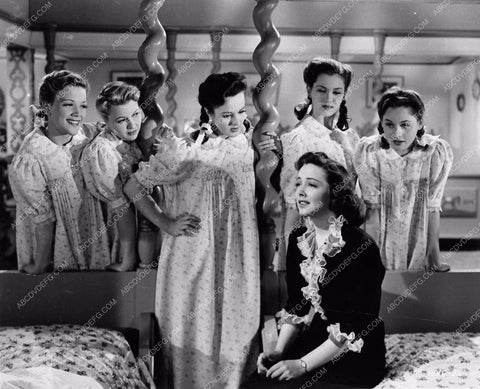 Marsha Hunt Kathryn Grayson film Seven Sweethearts 1292-18