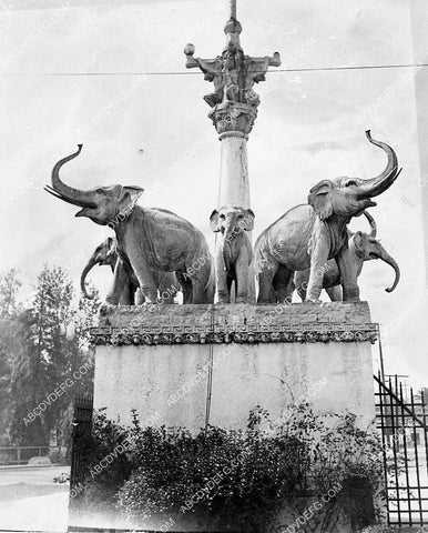 five elephants statue I don't know where 1293-25