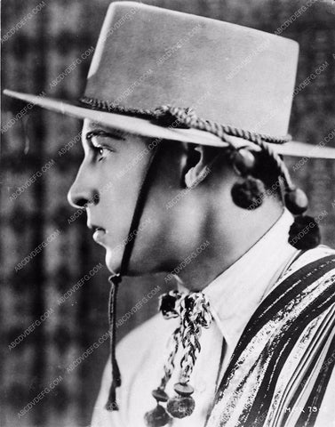 profile portrait Rudolph Valentino Blood and Sand 1369-08