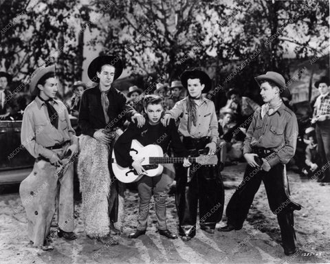 Judy Garland and comedy cowhands from Girl Crazy 1391-02