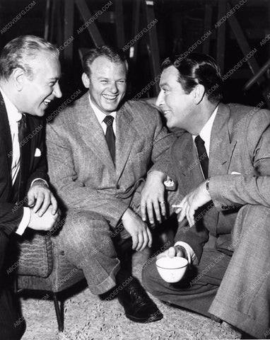 candid George Raft Robert Taylor Alan Hale Jr. Rogue Cop 1425-17
