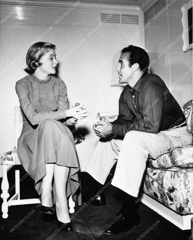 candid Dorothy McGuire Ricardo Montalban MGM dressing room 1425-34
