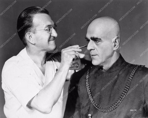 Jack Pierce touching makeup for Boris Karloff film The Tower of London 1434-07