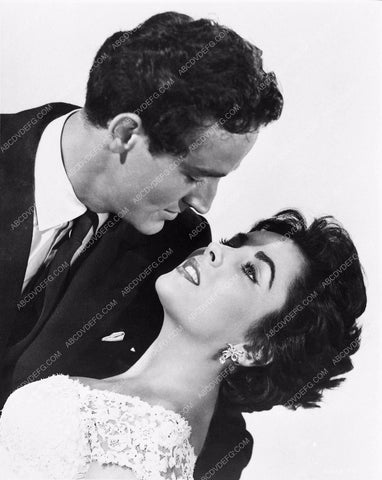 Elizabeth Taylor Vittorio Gassman film Rhapsody 1454-01