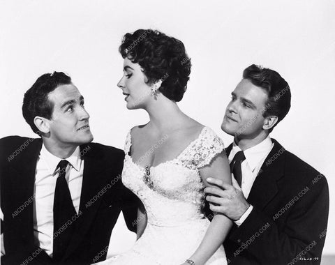 Elizabeth Taylor Vittorio Gassman John Ericson film Rhapsody 1454-03