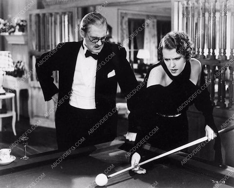 Lionel Barrymore Alice Brady shooting pool film Should Ladies Behave 1483-19