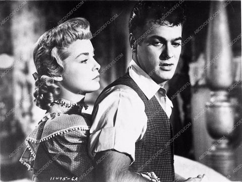 Janet Leigh Tony Curtis film Houdini 1507-11