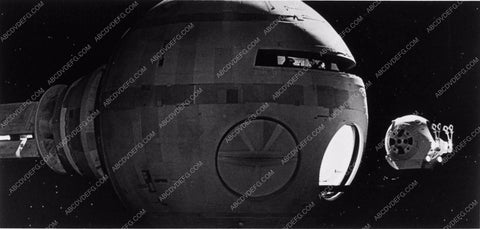 space ship Discovery 1 sci-film 2001 A Space Odyssey 1573-14