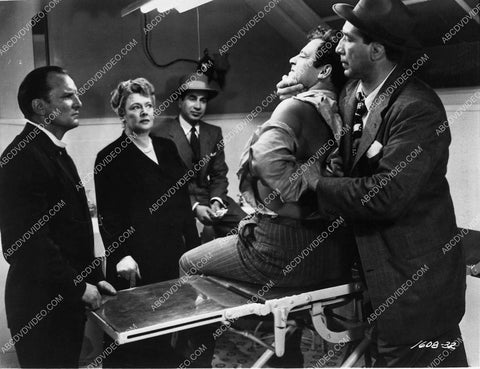 Raymond Burr Mike Mazurki film Abandoned 1580-27