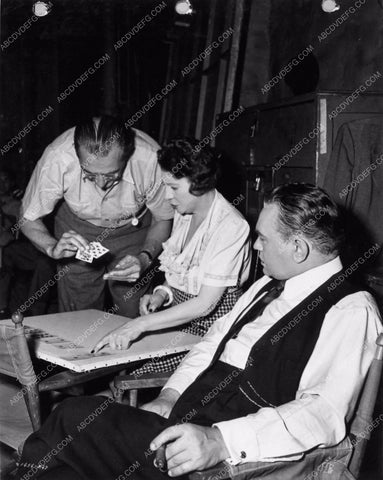 Edward G. Robinson director Fritz Lang candid film noir Scarlet Street 1584-14