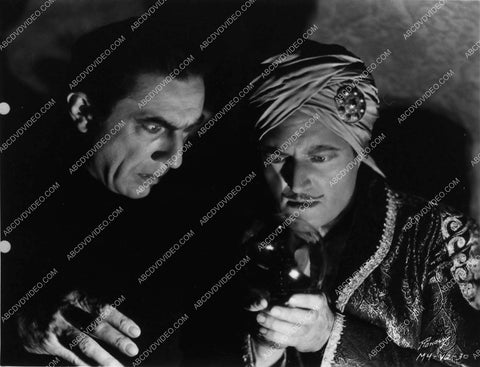 Bela Lugosi Dorothy Revier at the crystal ball film Charlie Chan The Black Camel 1594-21