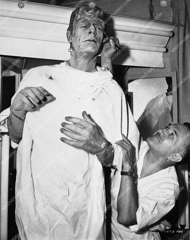 Jack Pierce does makeup for Glenn Strange horror film House of Dracula 1628-29