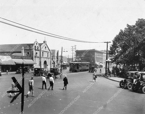 historic Los Angeles w streetcar and automobiles 1721-13