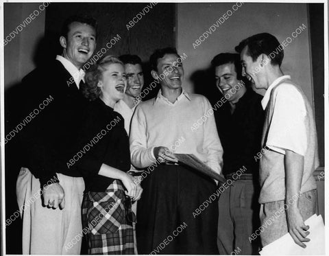 Frank Sinatra Jane Powell having behind the scenes 1727-17