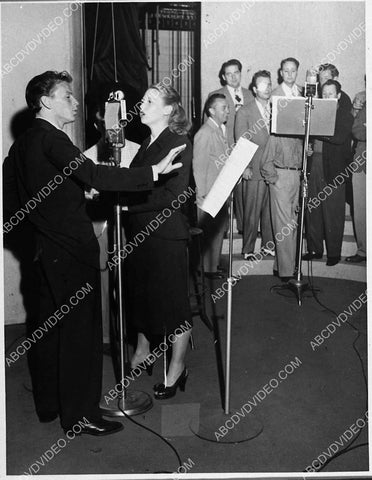 Frank Sinatra Rise Stevens at CBS 1728-02