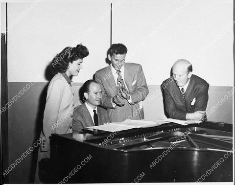 Frank Sinatra live appearance Macy's Hit Parade of TV & Music 1730-16