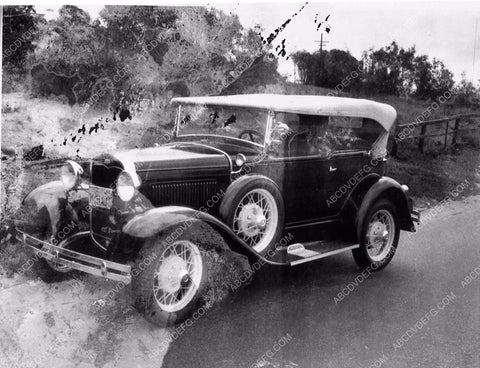 Doodles Weaver and assortments of his automobiles 1752-29