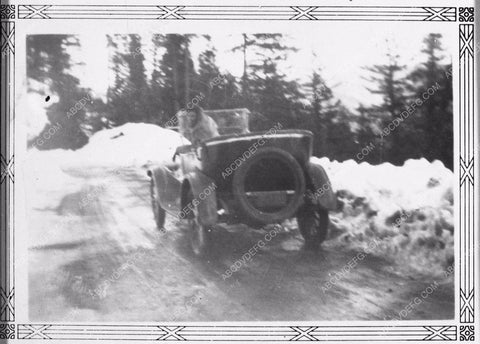 Doodles Weaver and assortments of his automobiles 1752-33