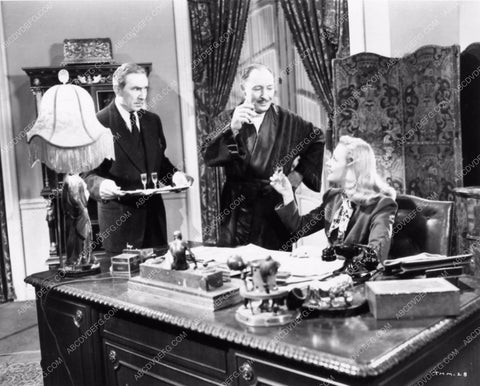 Bela Lugosi Lionel Atwill in Genius at Work 1804-21