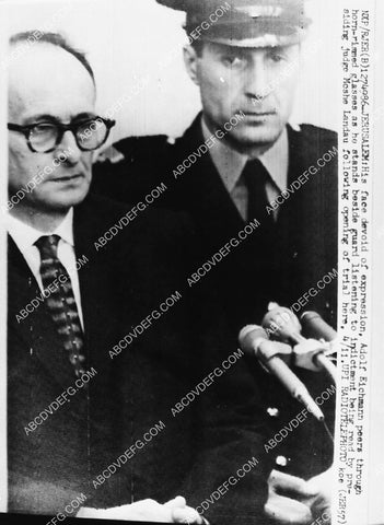 news photo Nazi war criminal Adolf Eichmann on trial 1827-09