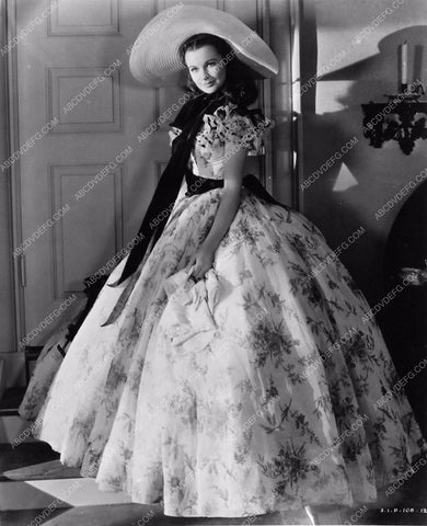 Vivien Leigh costume wardrobe shot Gone with the Wind 1862-34