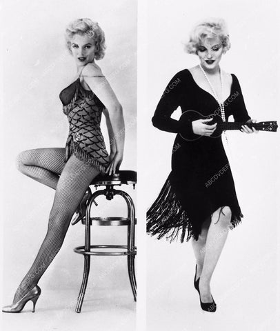 twin shot Marilyn Monroe portrait 1875-35